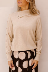 K-Design Pullover met knopen Buttercream D804L