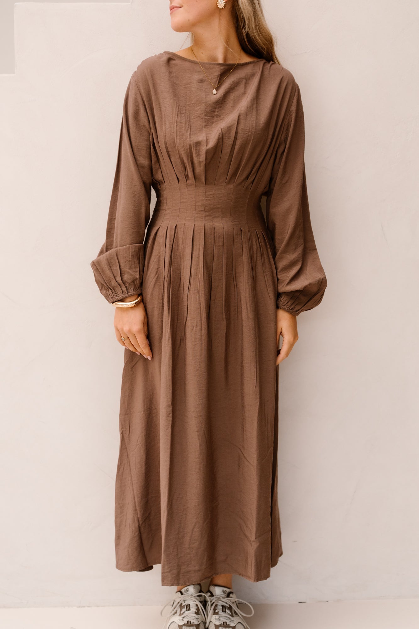 Kankata dress dark taupe - Bij Keesje - Neo Noir - Jurk