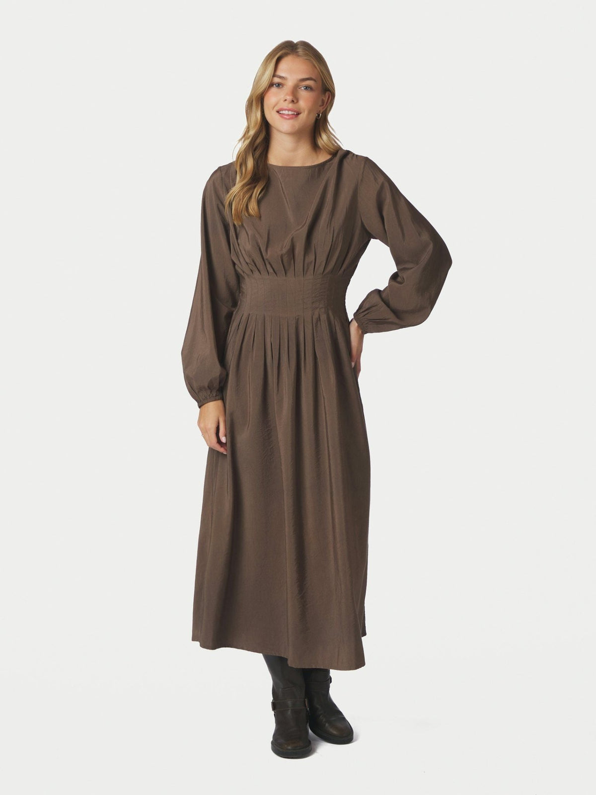 Kankata dress dark taupe - Bij Keesje - Neo Noir - Jurk
