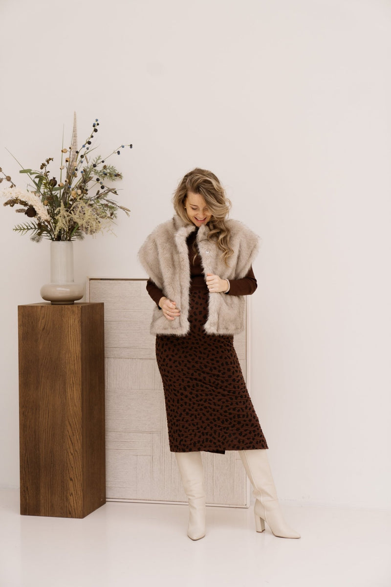 Kevini fauz fur vest beige - Bij Keesje - Neo Noir