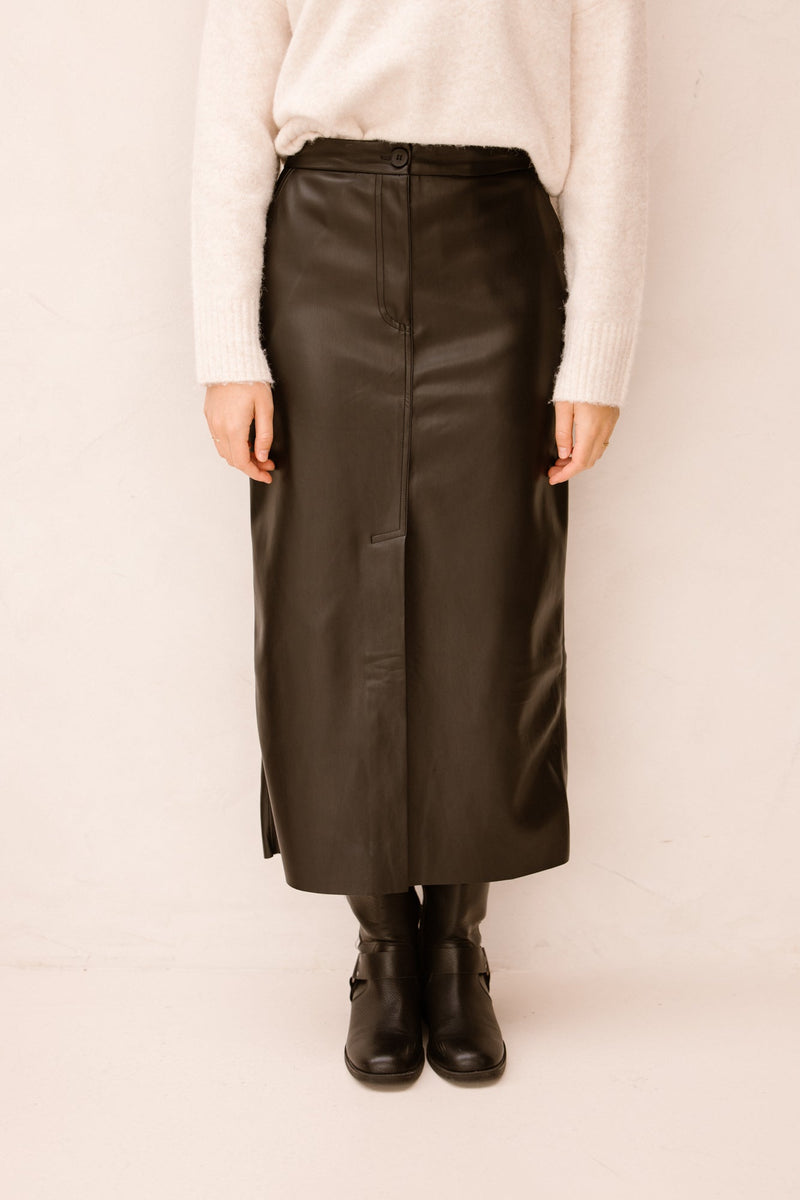 Leather look skirt black - Bij Keesje - Bij Keesje