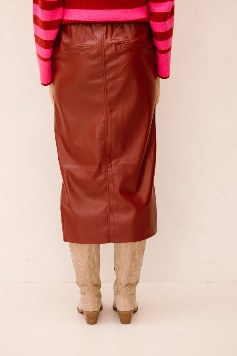 Leather look skirt red - Bij Keesje - Bij Keesje