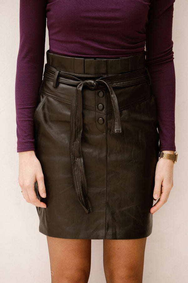 Leatherlook rokje met strik zwart - Bij Keesje - Bij Keesje