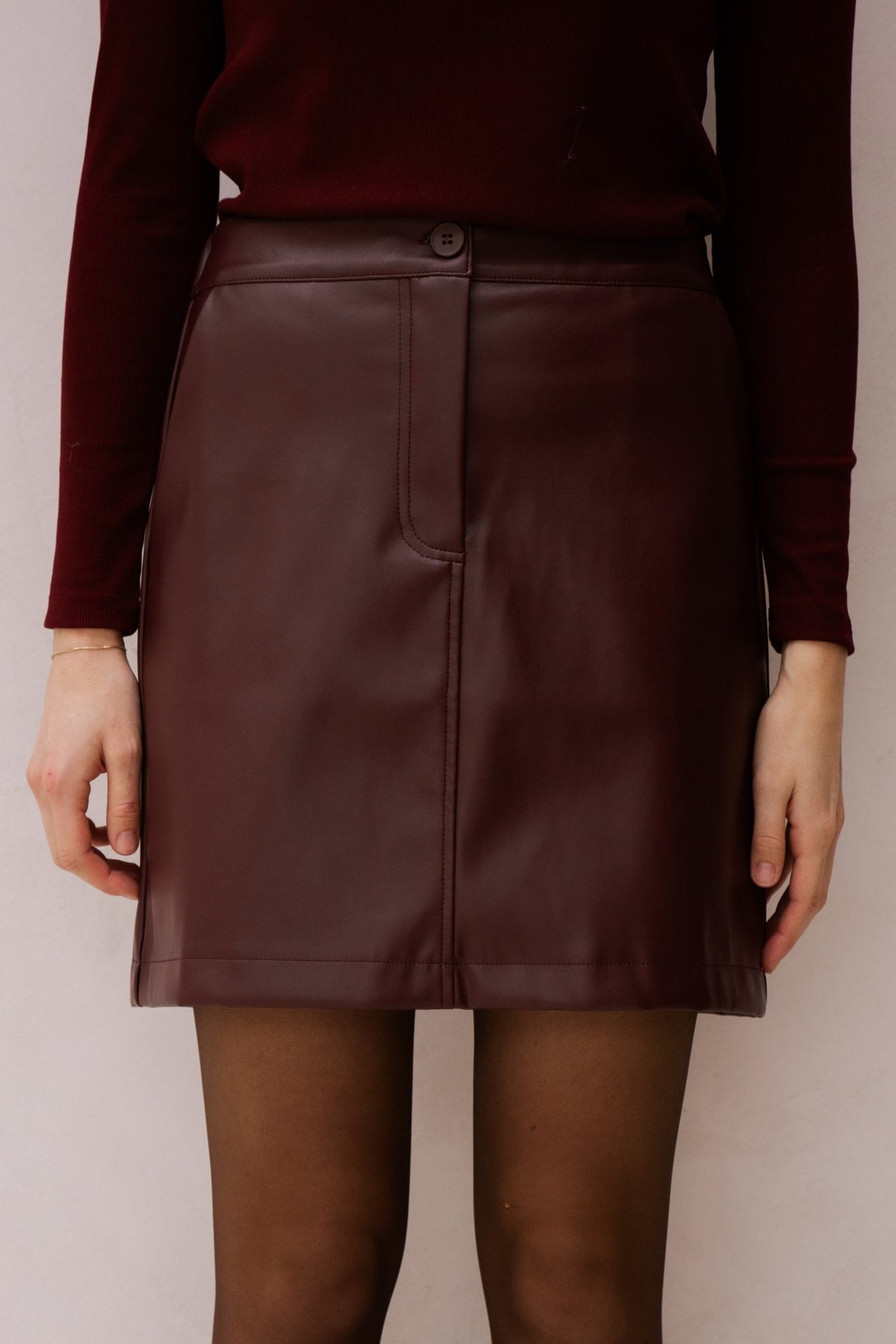 Leatherlook skirt short bordeaux - Bij Keesje - Bij Keesje