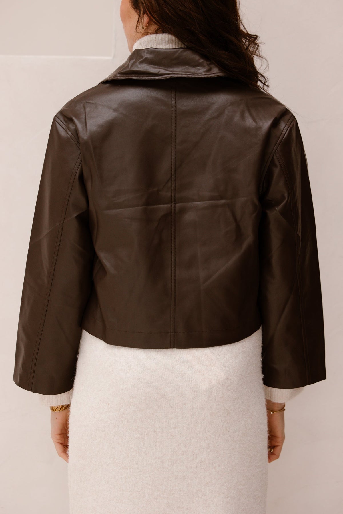 Leatherlook trenchcoat darkbrown - Bij Keesje - Bij Keesje