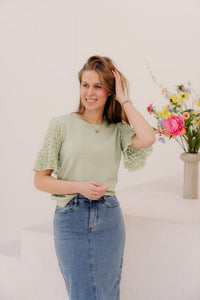 Lieke top green - Bij Keesje - Bij Keesje - top