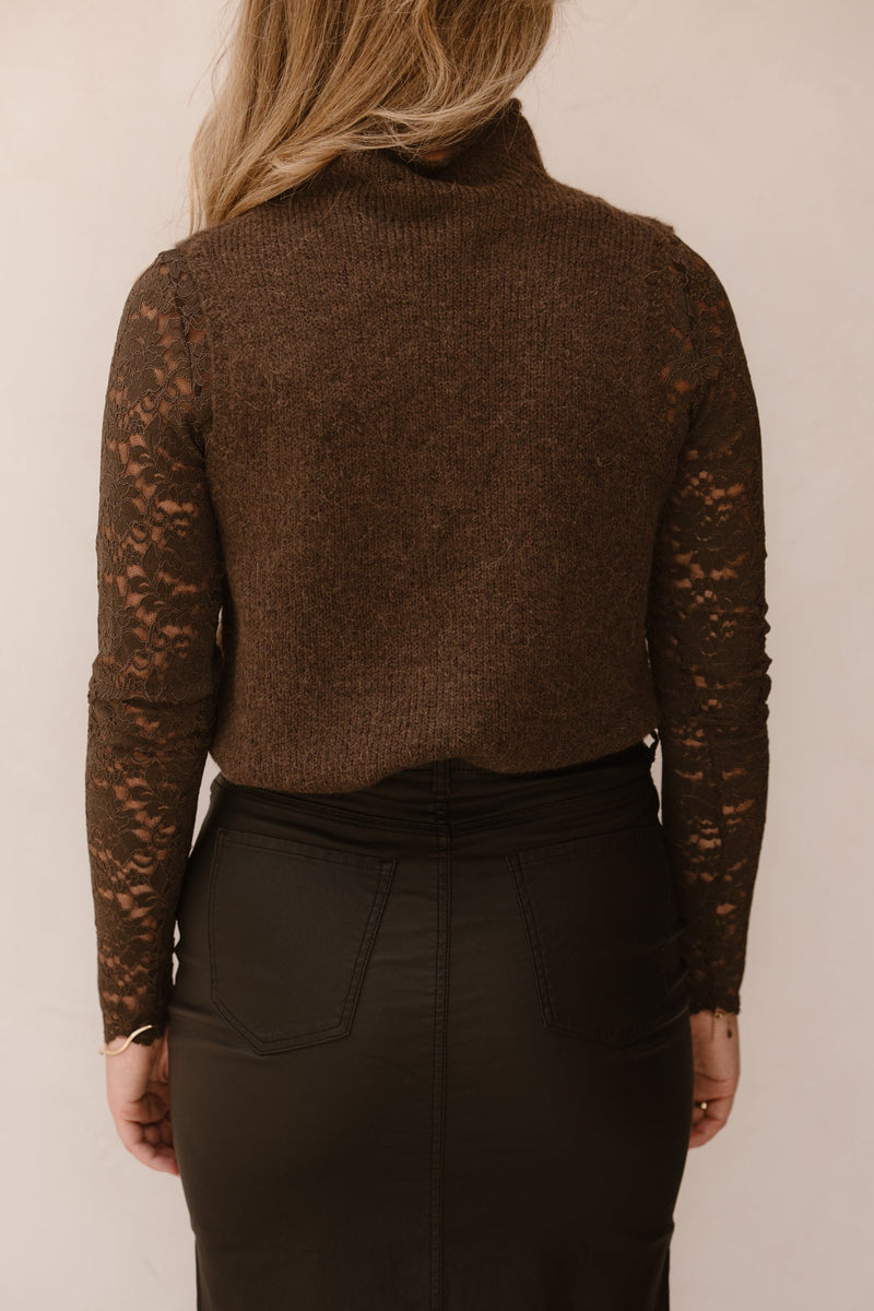 Liza Laceflower blouse chocolate brown - Bij Keesje - Neo Noir