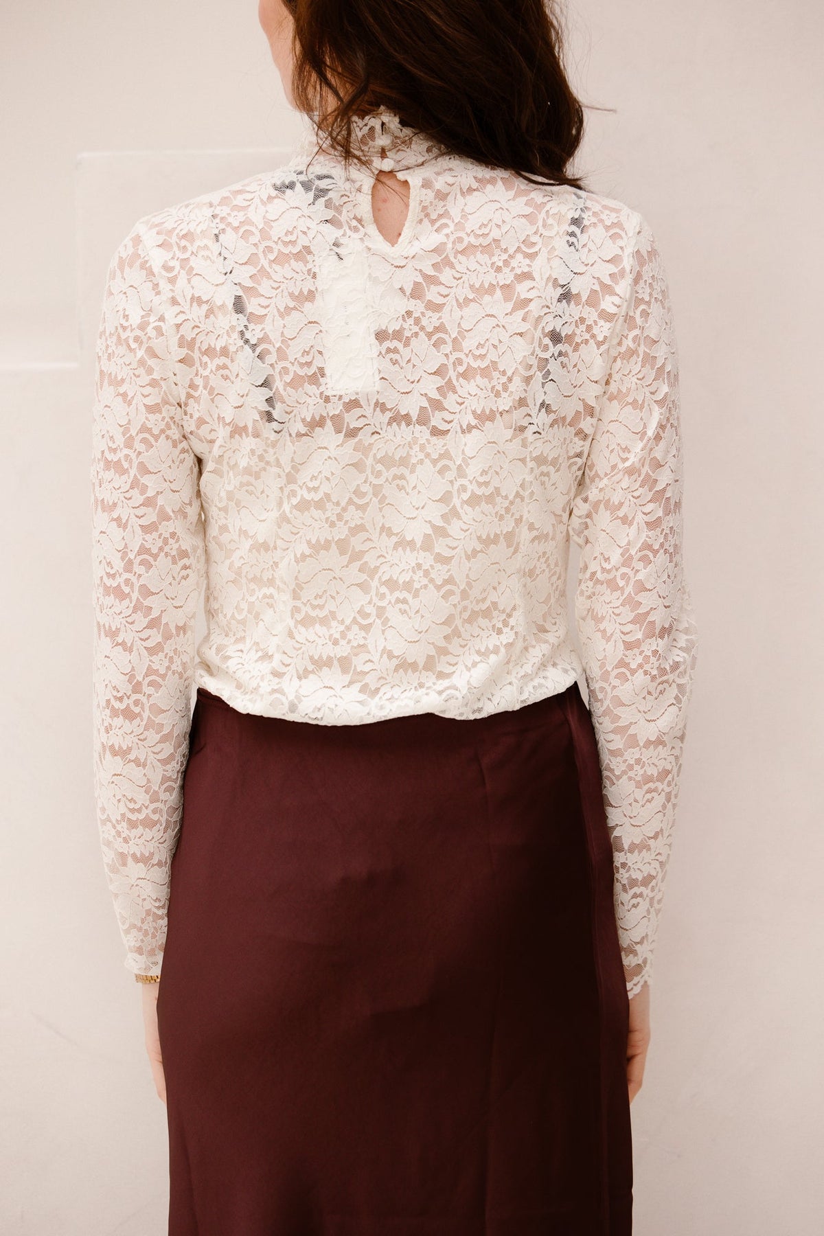 Liza laceflower blouse creme - Bij Keesje - Neo Noir