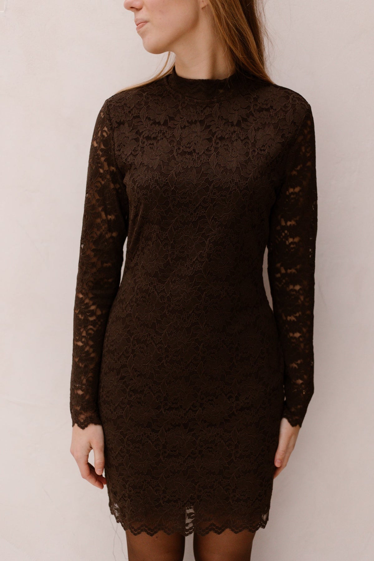 Lizette laceflower dress chocolate brown - Bij Keesje - Neo Noir