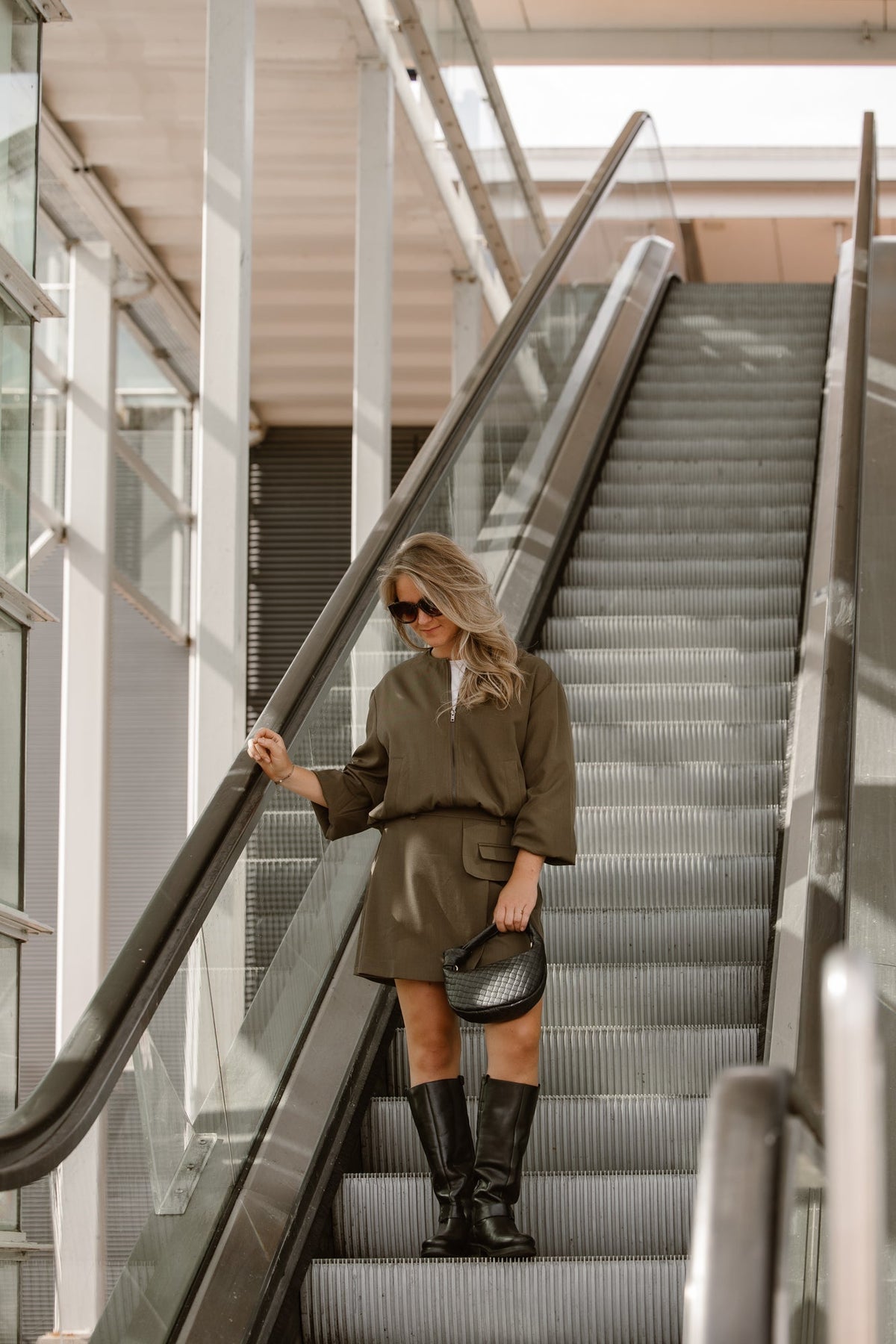 LunaCC balloon zip jacket military olive - Bij Keesje - Co'couture