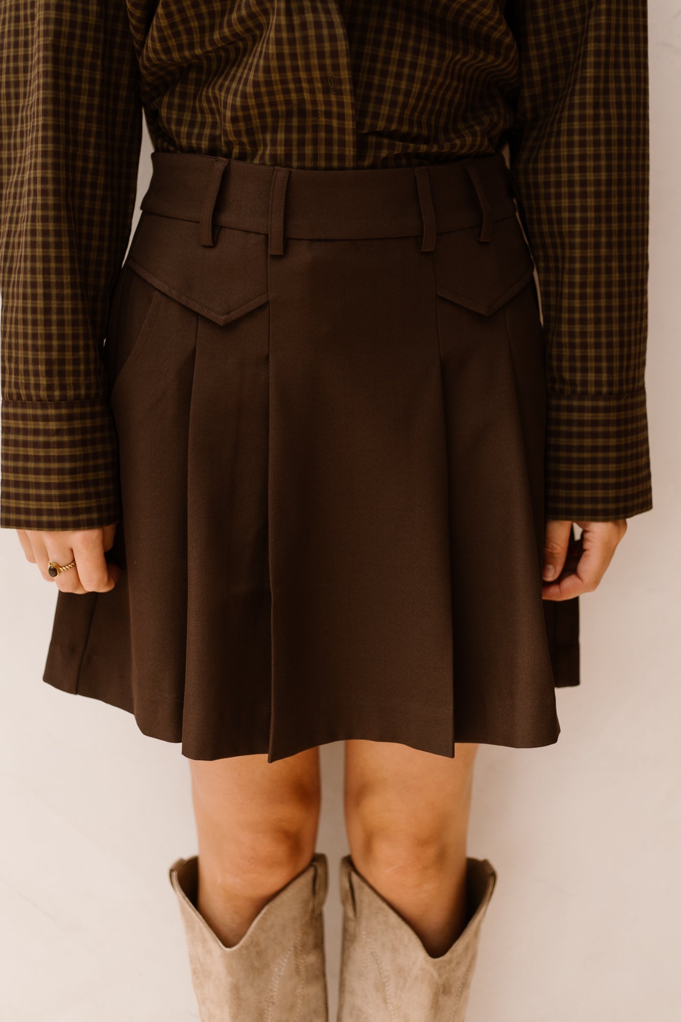 LunaCC Pocket Pleat Mini Skirt Dark Brown - Bij Keesje - Co'couture - Rokken