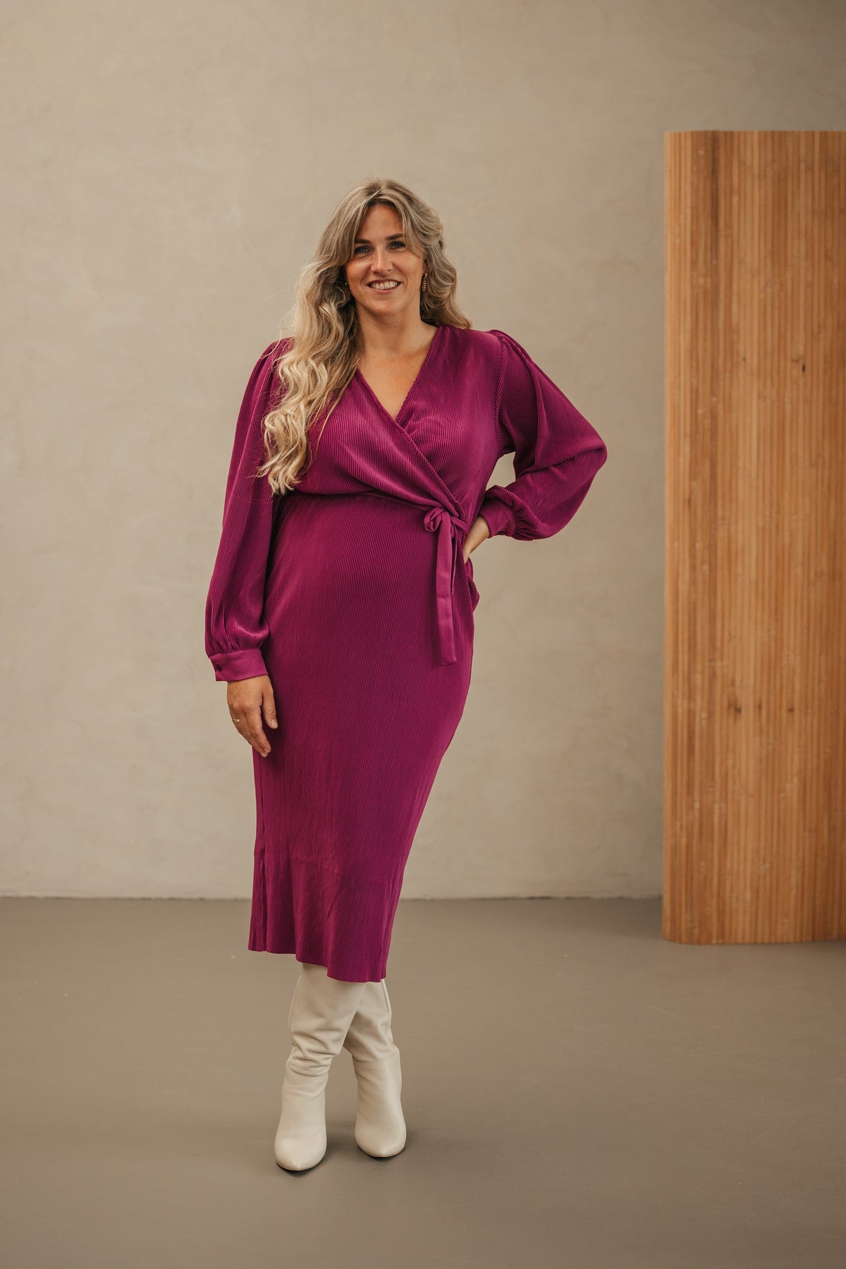 Luvina plisse dress magenta - Bij Keesje