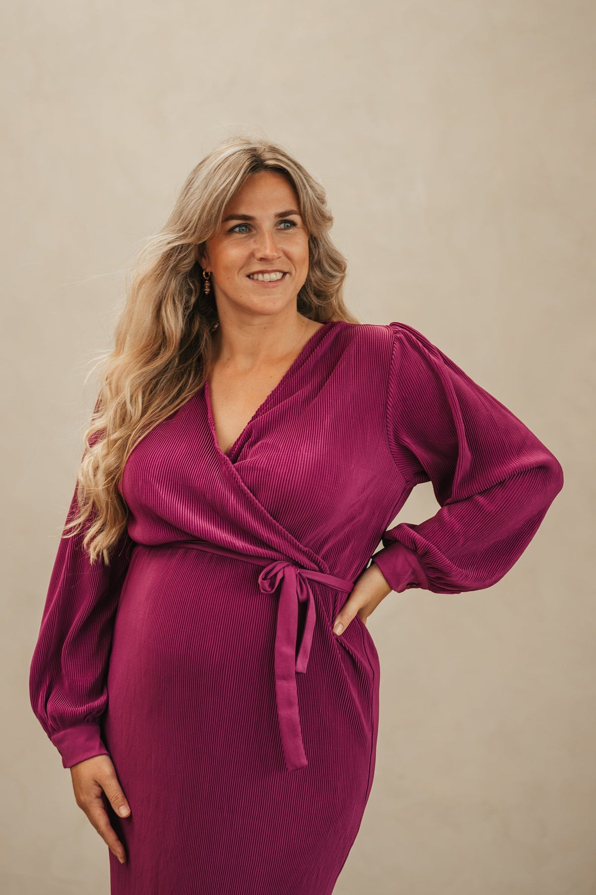 Luvina plisse dress magenta - Bij Keesje