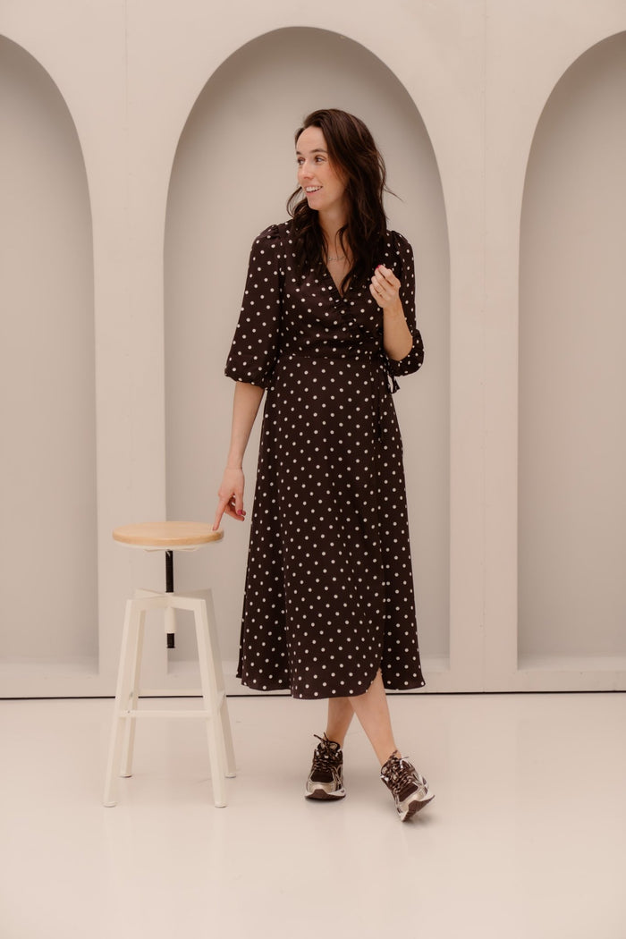 Malinga dot dress dark brown - Bij Keesje - Neo Noir - Jurk