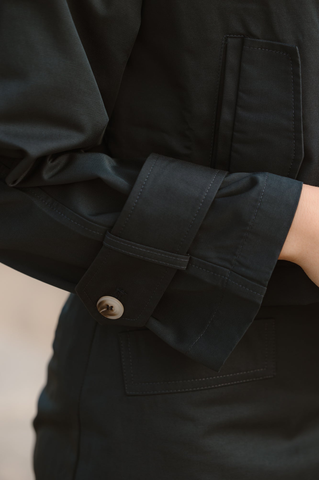 Marianne trenchcoat jasje donkerblauw - Bij Keesje - Bij Keesje The Label