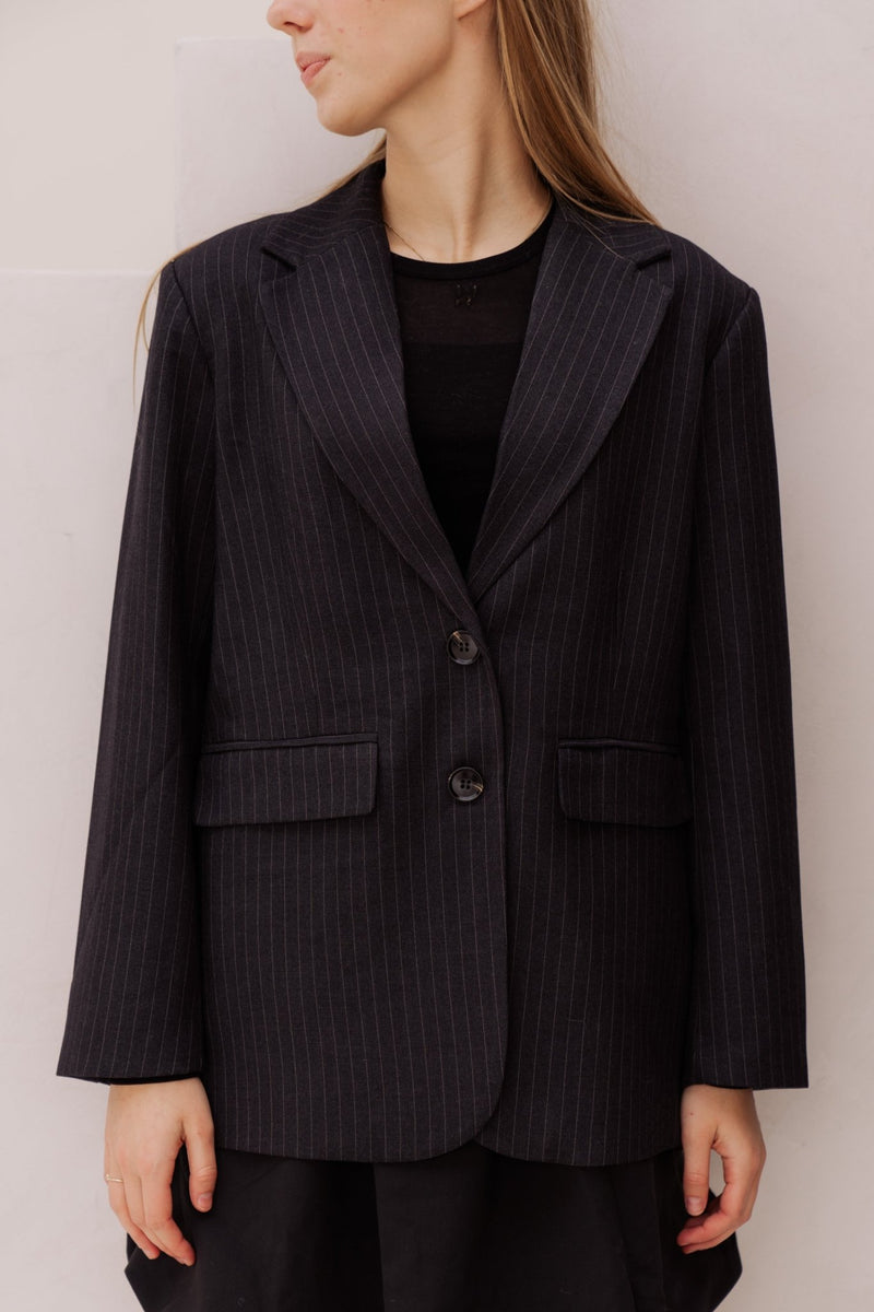 Marielle button back blazer - Bij Keesje - Neo Noir