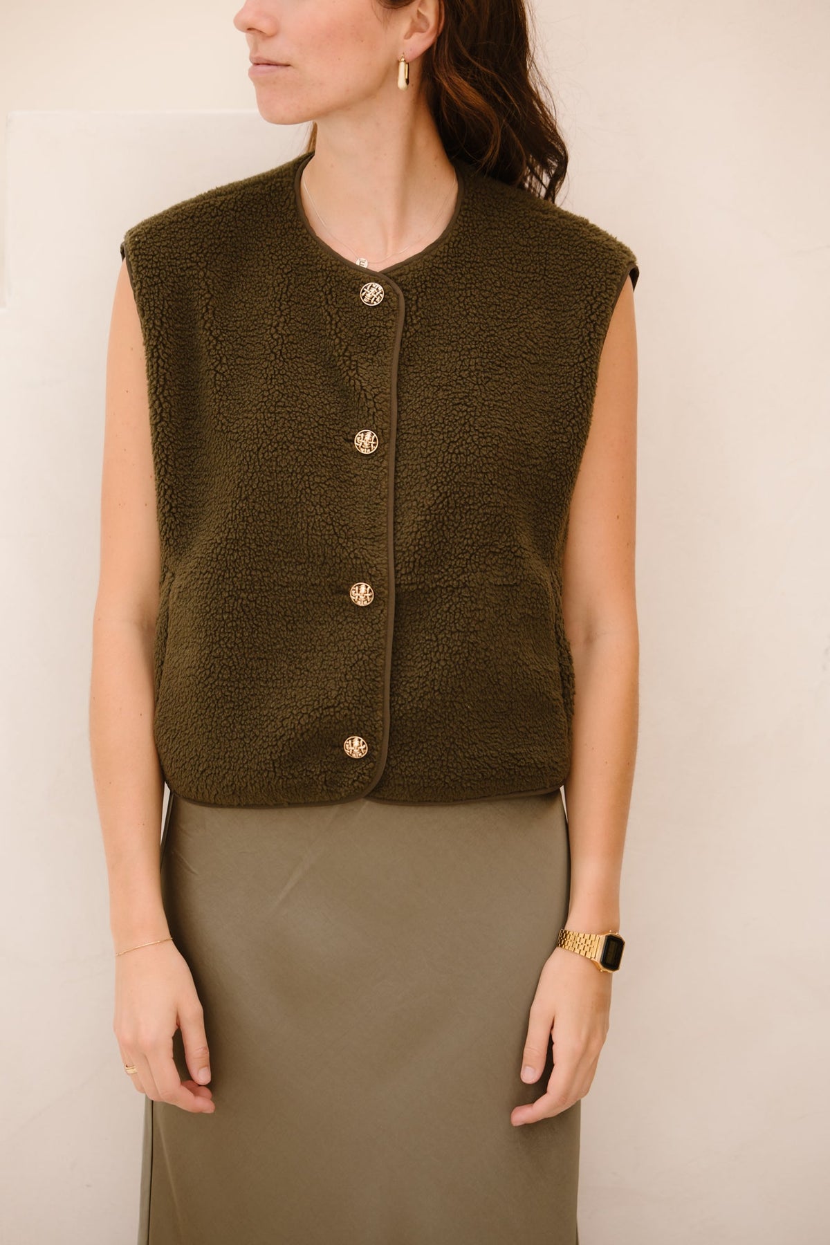 Mariko teddy vest army - Bij Keesje - Neo Noir