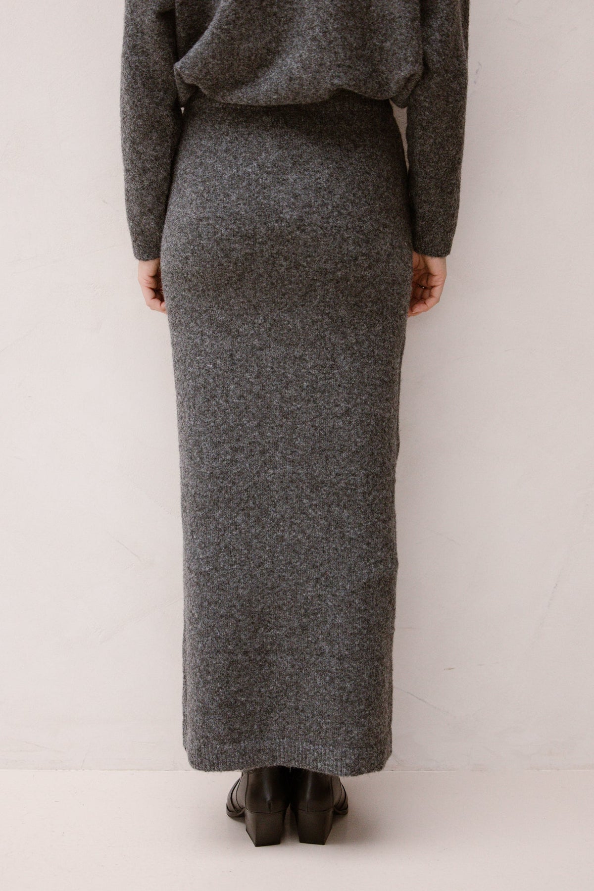 Marit skirt dark grey - Bij Keesje - Bij Keesje The Label
