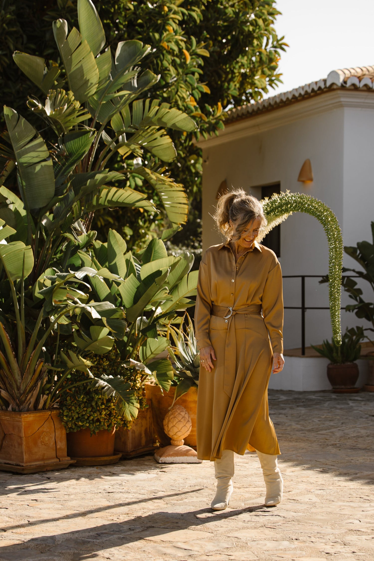 Mary satin strech dress gold - Bij Keesje - Maere