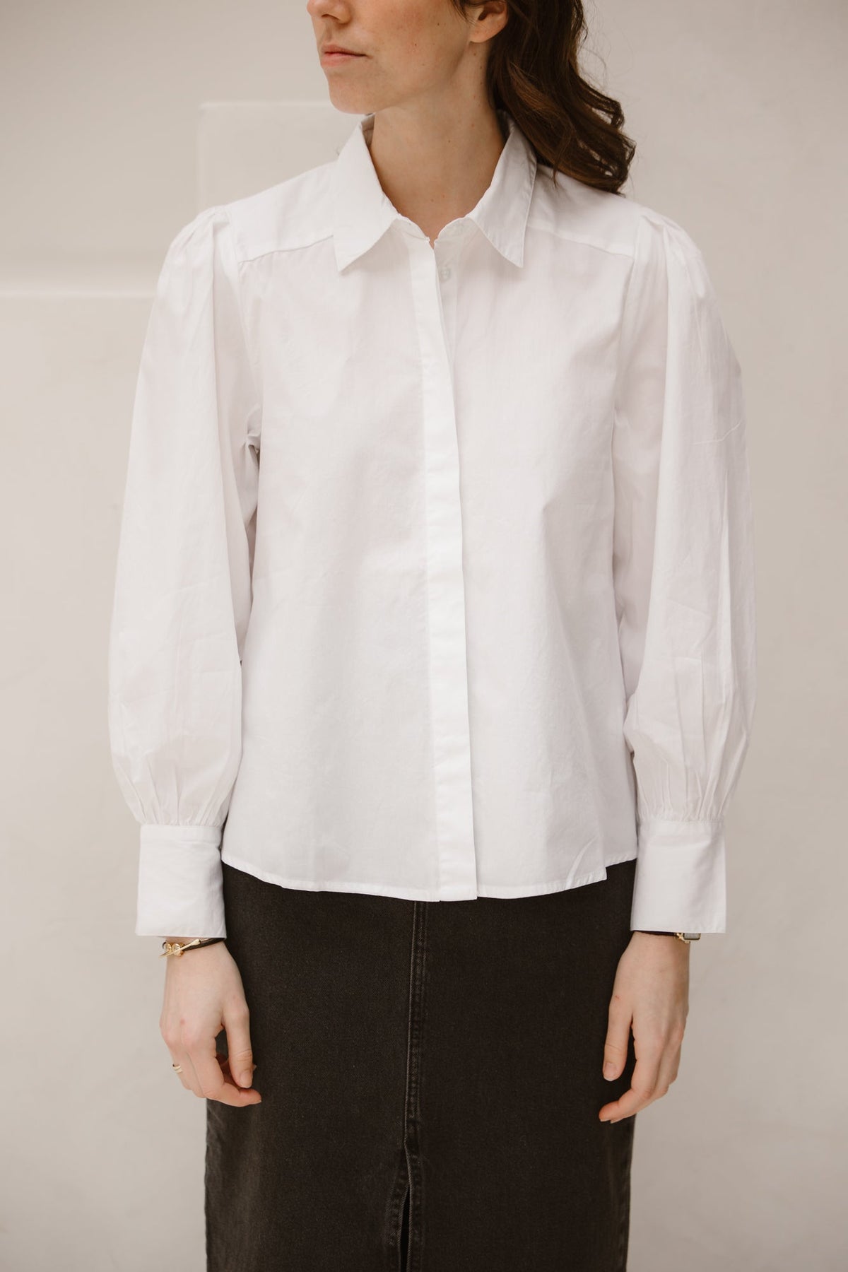 Milda C Poplin blouse white - Bij Keesje - Neo Noir