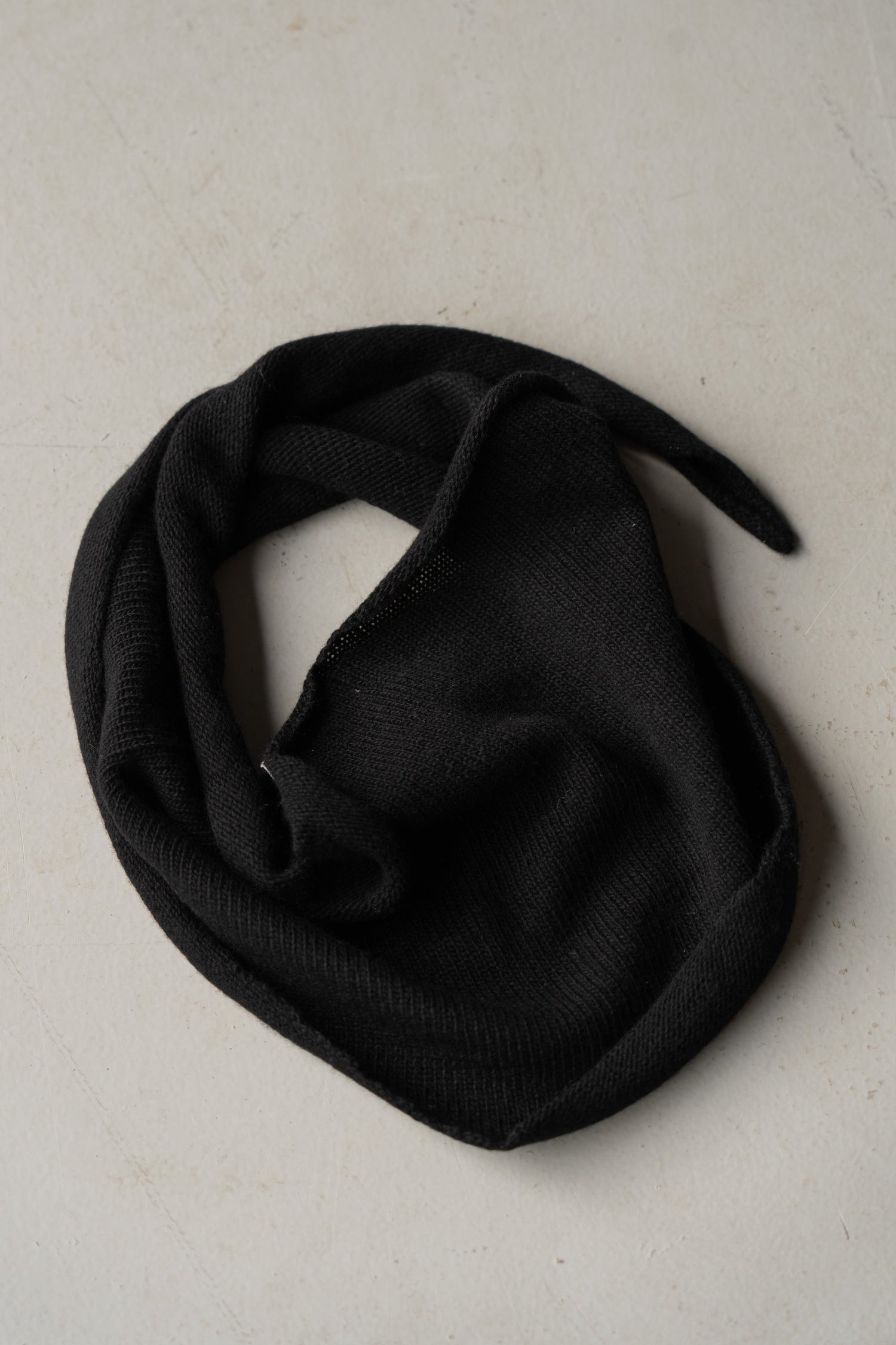 Misty knit scarf black - Bij Keesje - Neo Noir