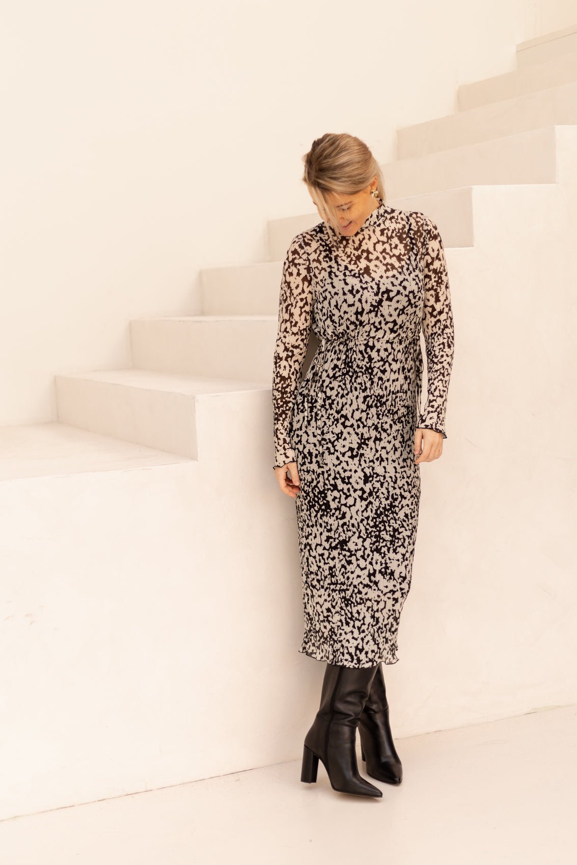 MSCHDonette Illenora dress oatmeal abstract - Bij Keesje - MSCH Copenhagen