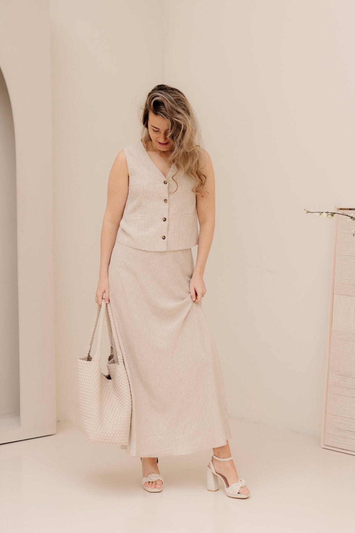 MSCHViana Ginia V Neck Waistcoat Sand Melange - Bij Keesje - MSCH Copenhagen - Gilet
