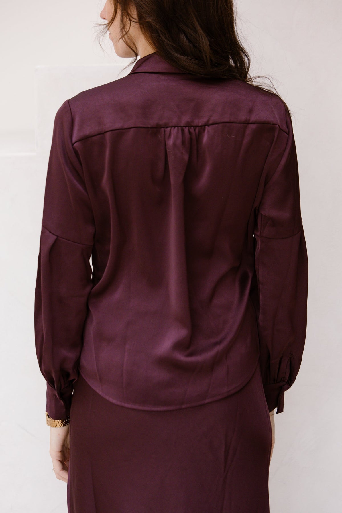 Naja Satin Shirt Burgundy - Bij Keesje - Neo Noir