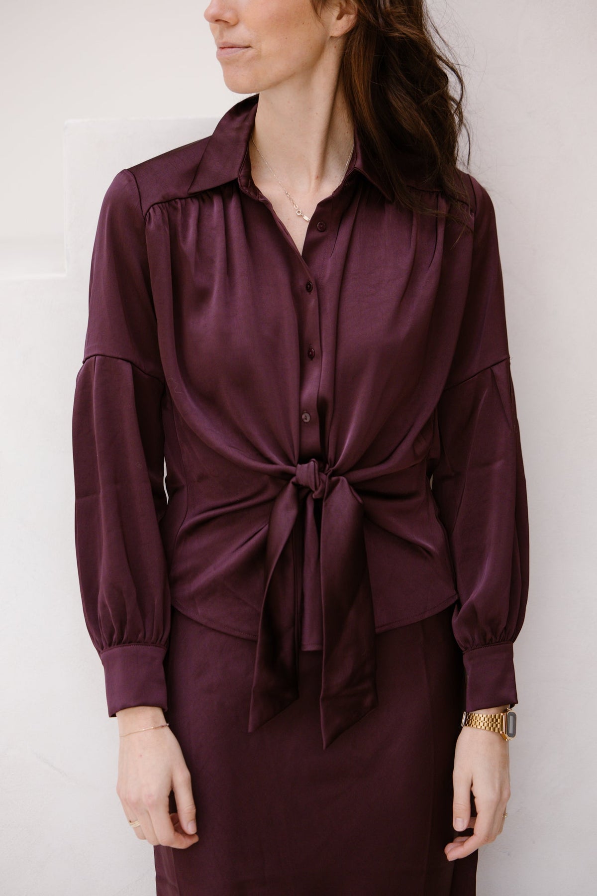 Naja Satin Shirt Burgundy - Bij Keesje - Neo Noir