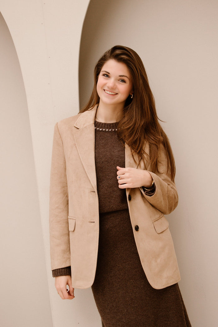 Namy Imitated Suede Blazer Sand - Bij Keesje - Neo Noir