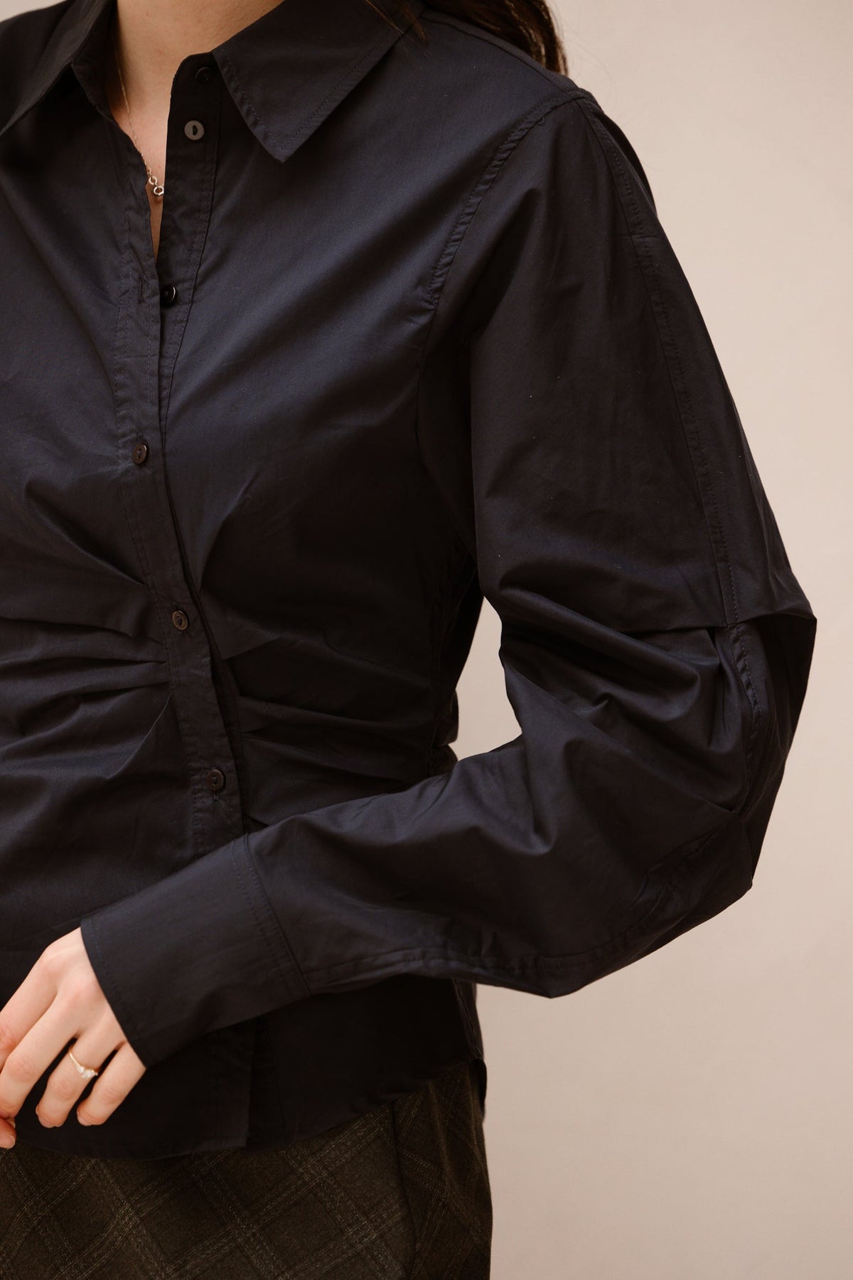 Neolla Solid Shirt Navy - Bij Keesje - Neo Noir