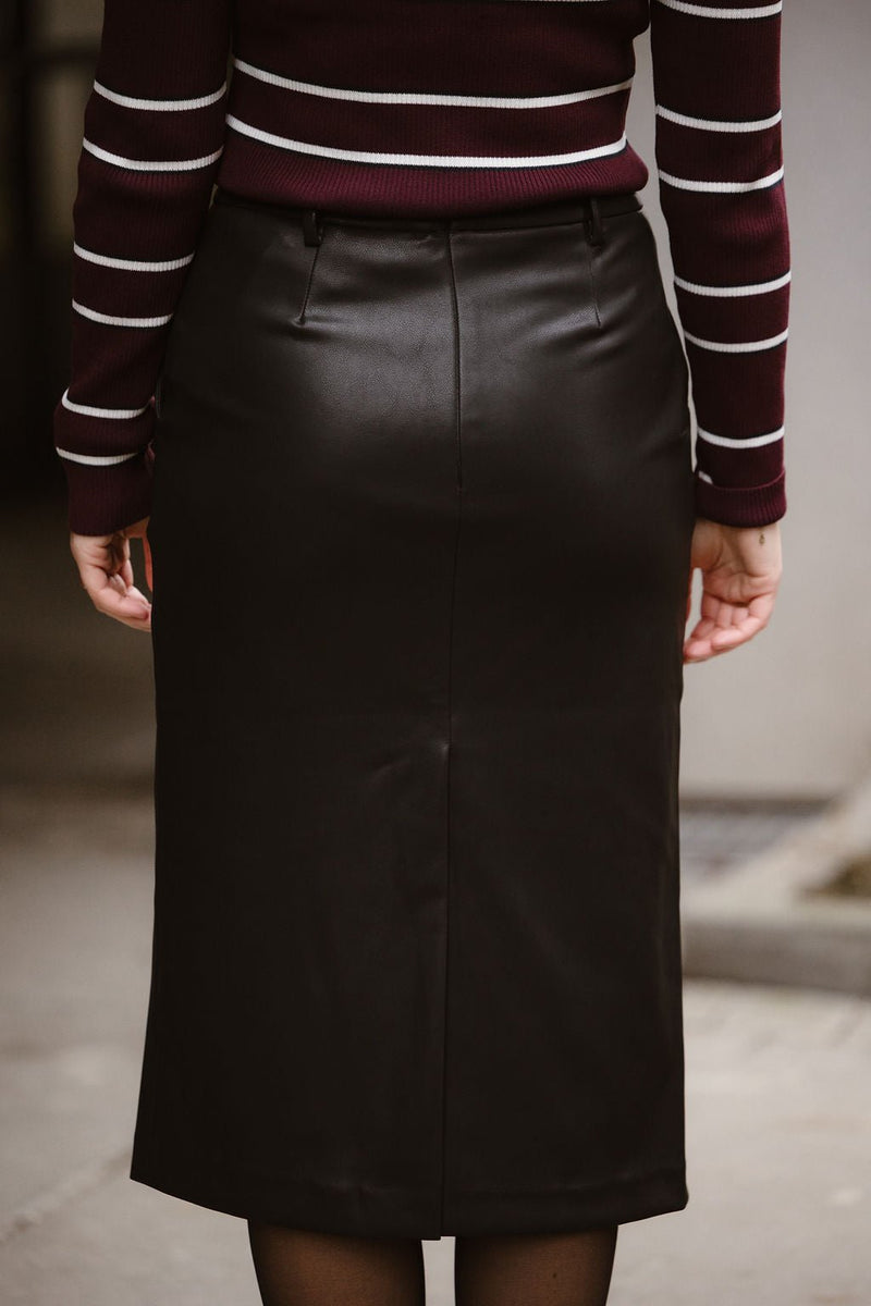 Nettie faux leather skirt black - Bij Keesje - Neo Noir