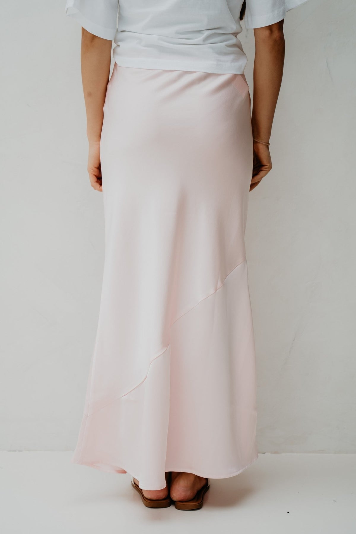Ninad Heavy Sateen Skirt Light Pink - Bij Keesje - Neo Noir - Rokken
