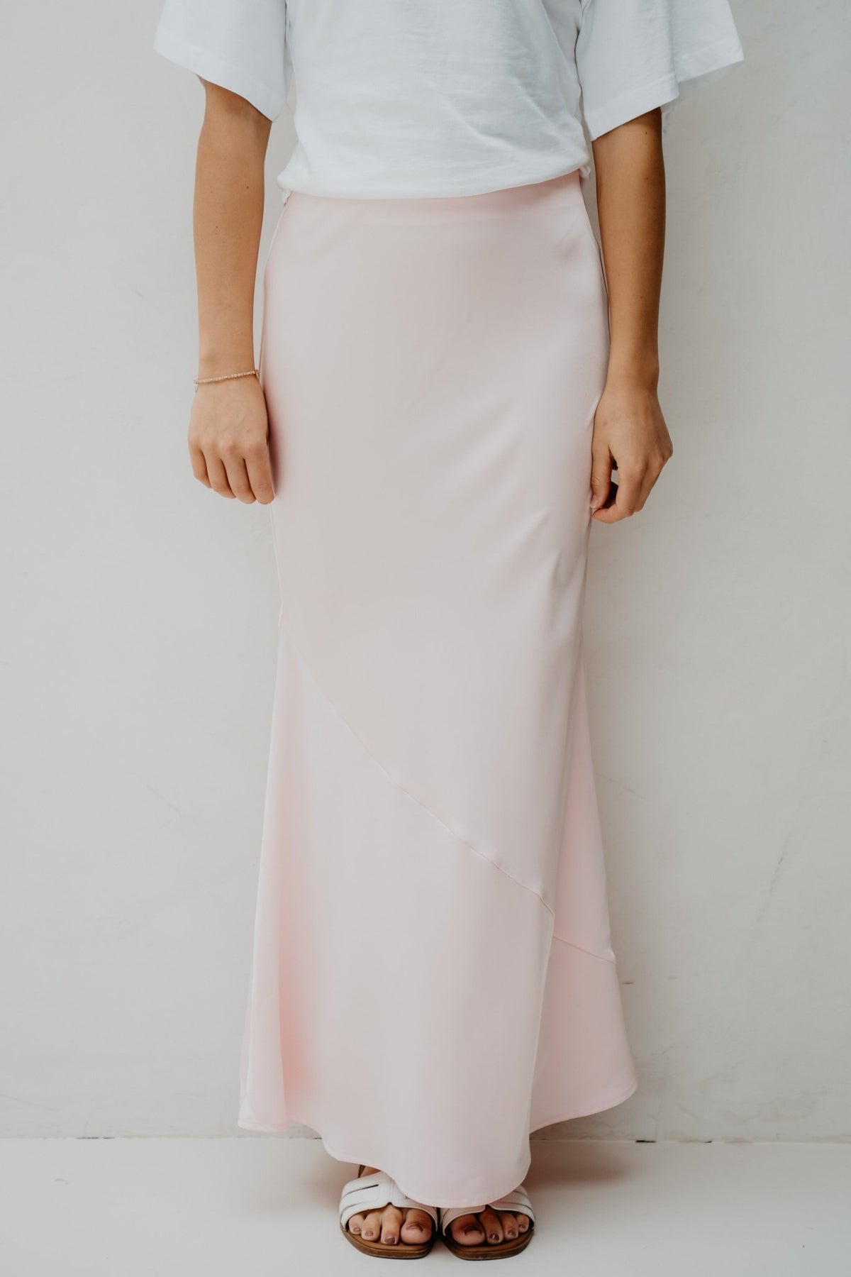 Ninad Heavy Sateen Skirt Light Pink - Bij Keesje - Neo Noir - Rokken