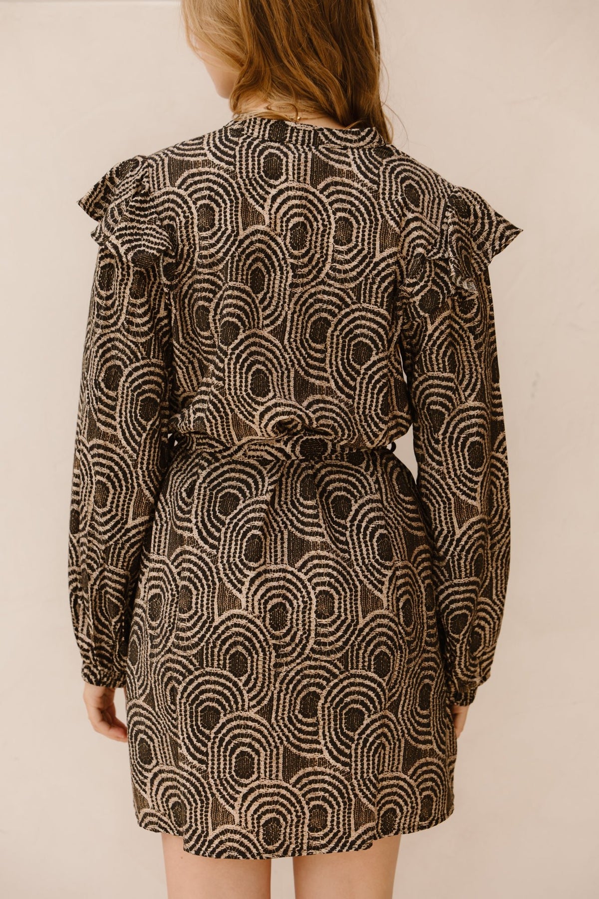 Objaya L/S RE Short dress White Graphic - Bij Keesje - Object