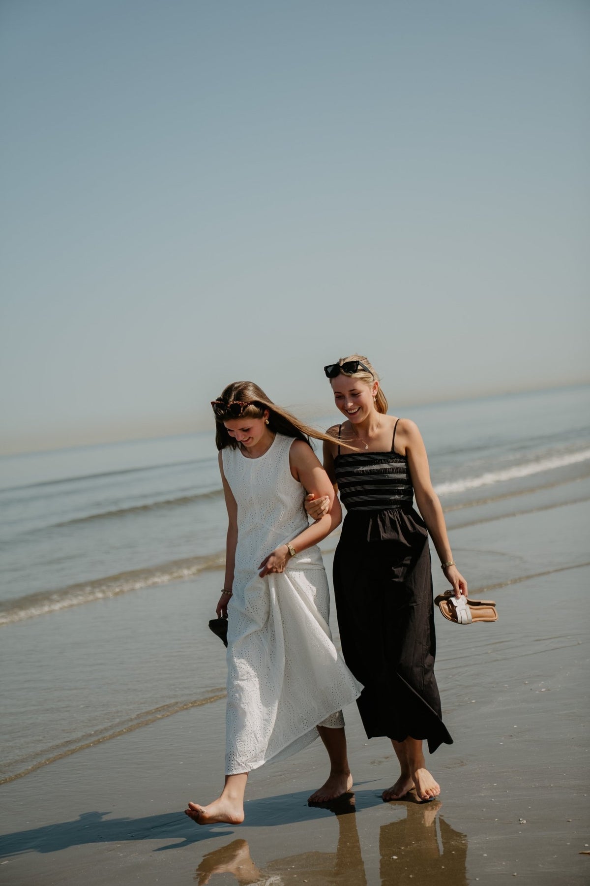 Objelly Hope S/L RE Smck midi dress 144 black - Bij Keesje - Object - Jurk