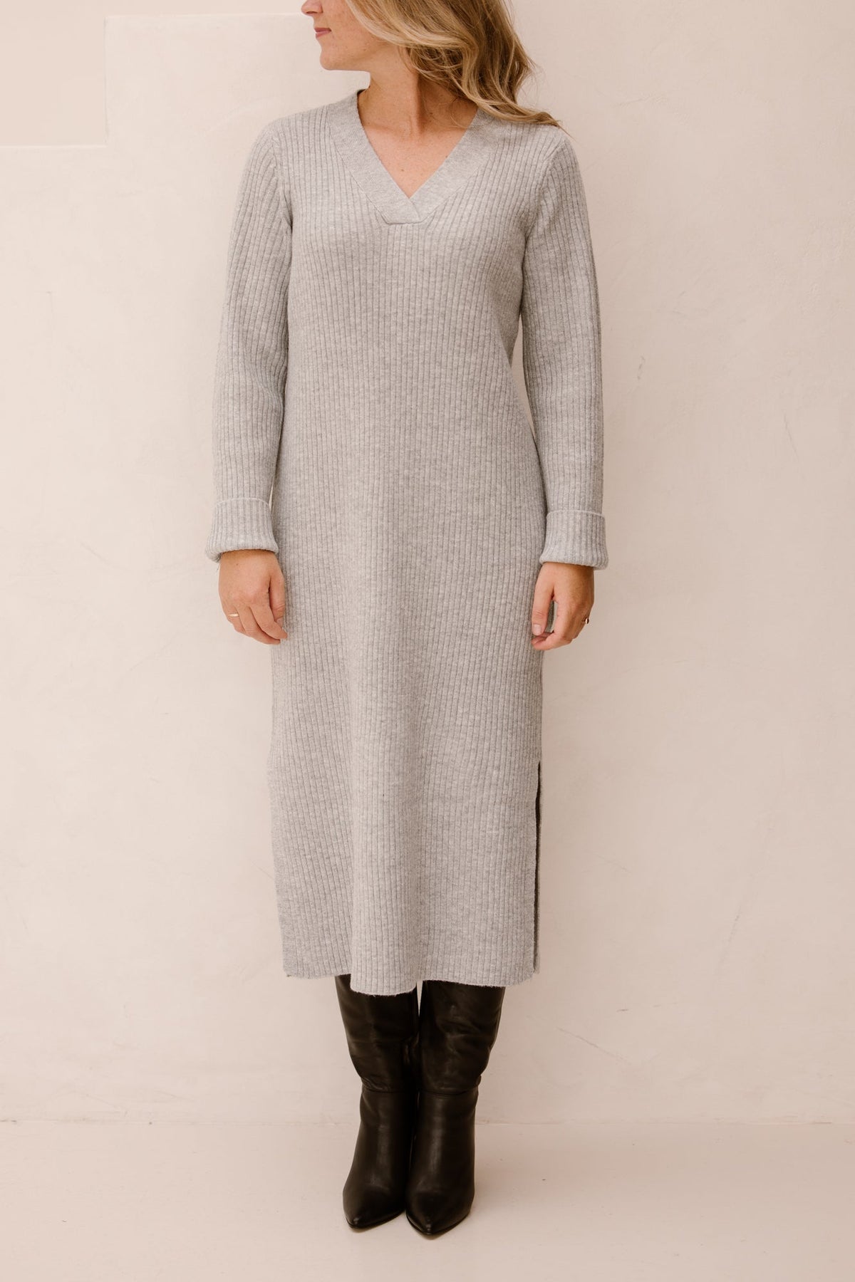 Objelva LS v - neck knit dress light grey melange - Bij Keesje - Object