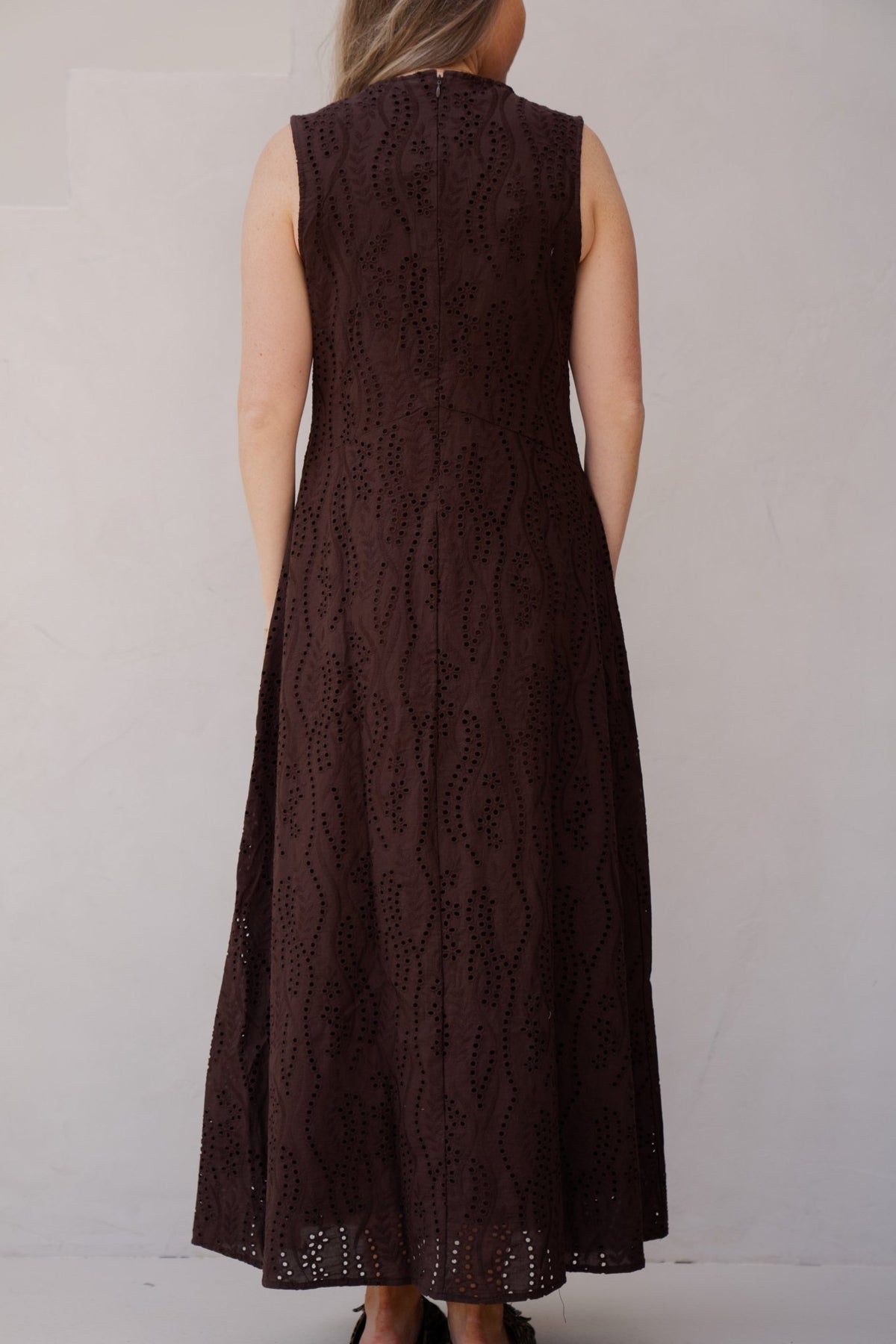 Objjovanna s - l lo o/neck long dress seal brown - Bij Keesje - Object - Jurk