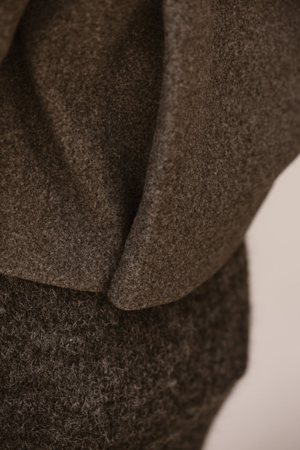 Objpolly short jacket dark grey - Bij Keesje - Object