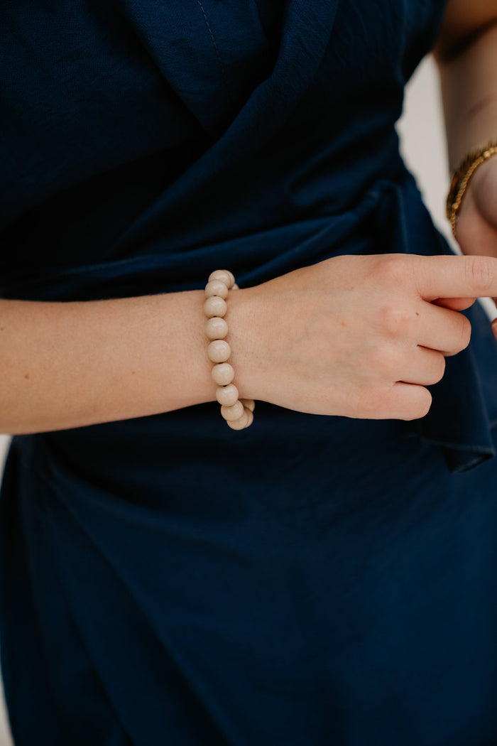 Olivia armband beaded zand - Bij Keesje - Bij Keesje - accessoires