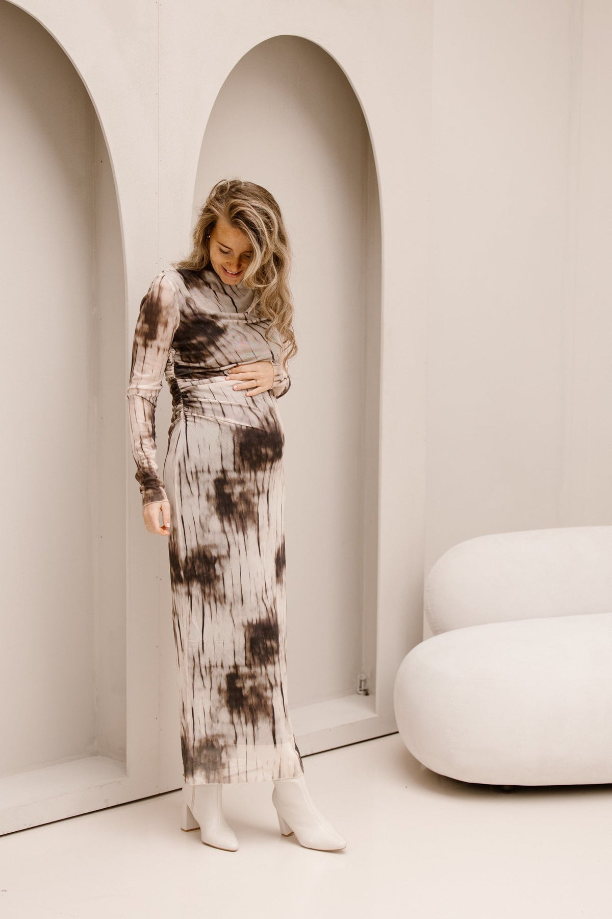 Onessa faded mesh dress dusy brown - Bij Keesje - Neo Noir