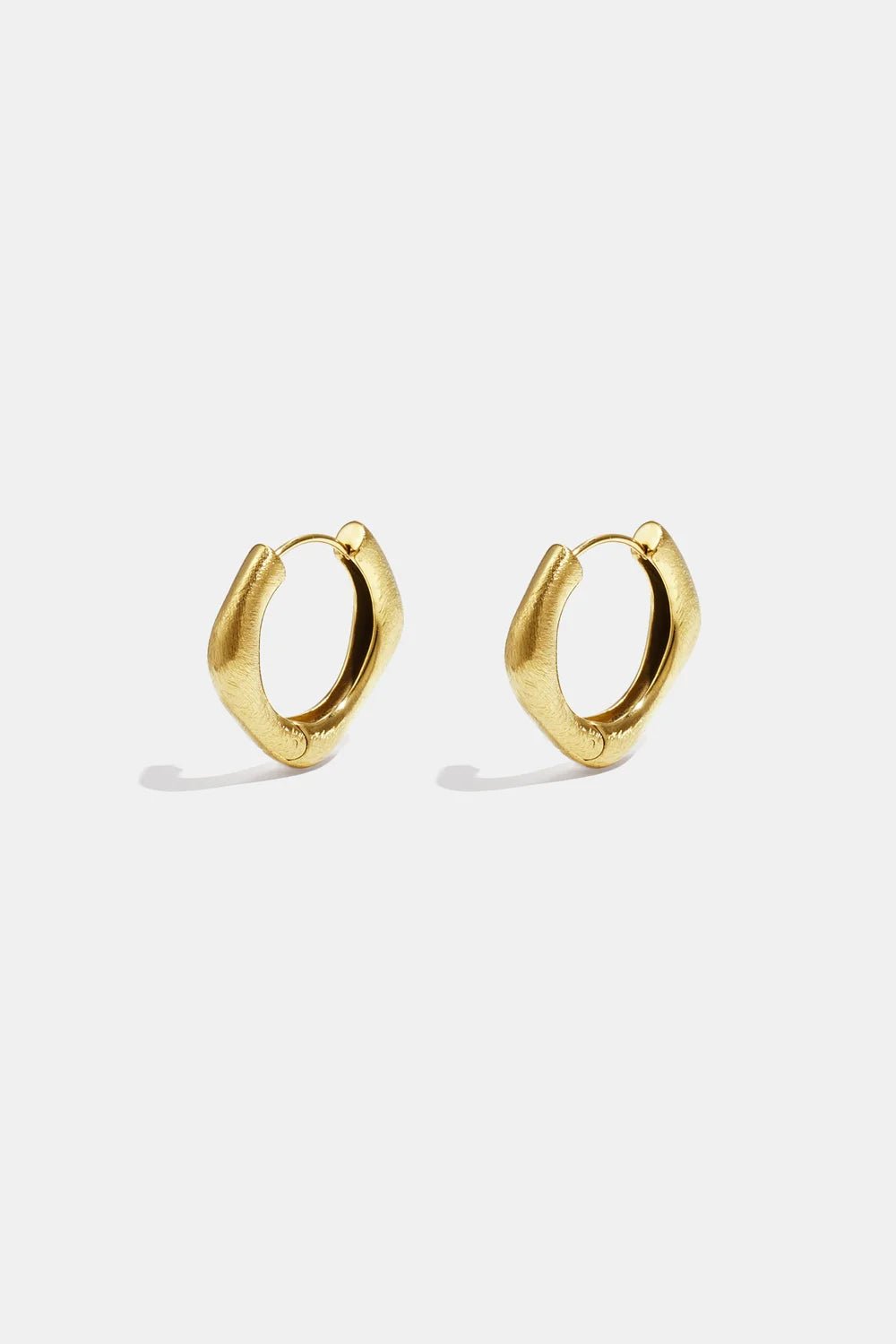 Oorbellen Annelien square gold - Bij Keesje - Lumé - accessoires