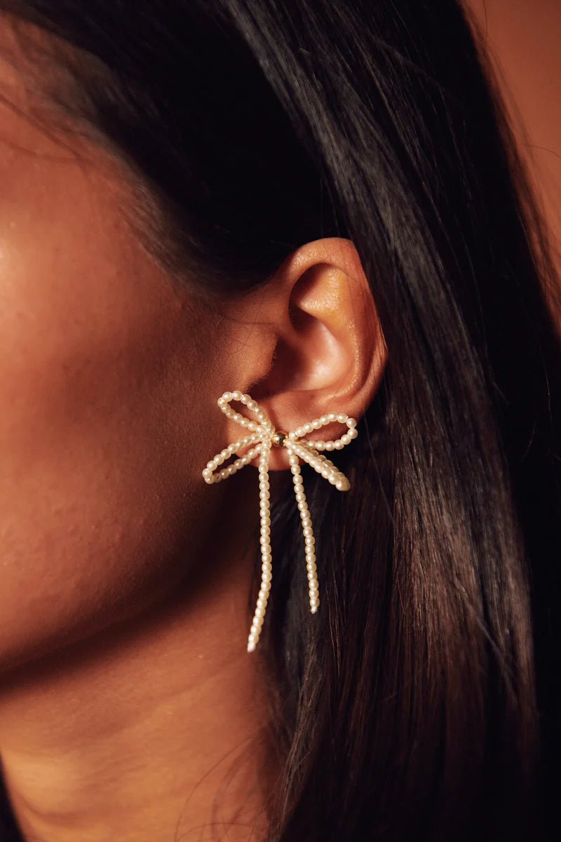 Oorbellen Pearl Bow - Bij Keesje - BOW19