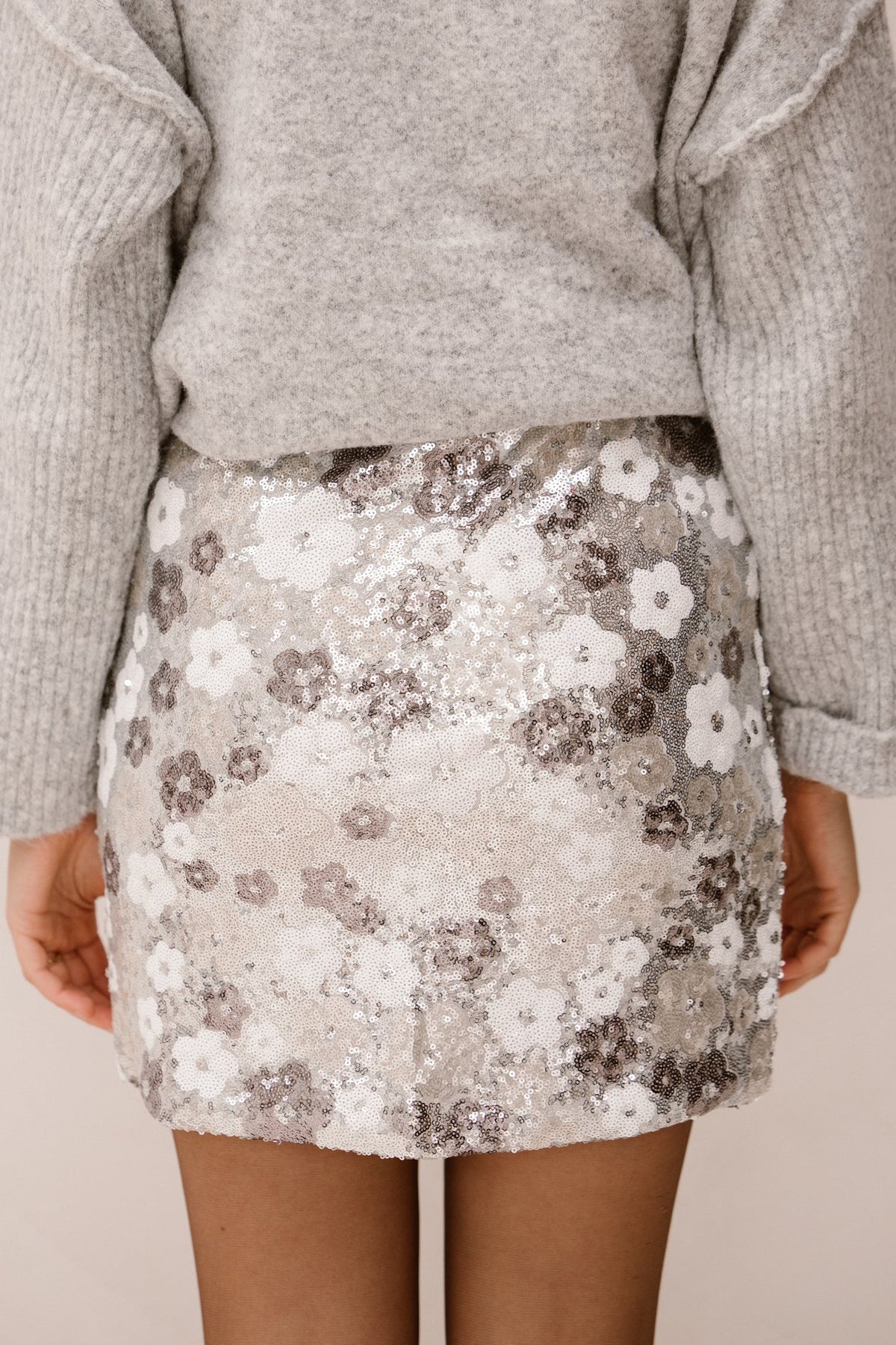 Pailletten rokje bloem grijs - Bij Keesje - Bij Keesje