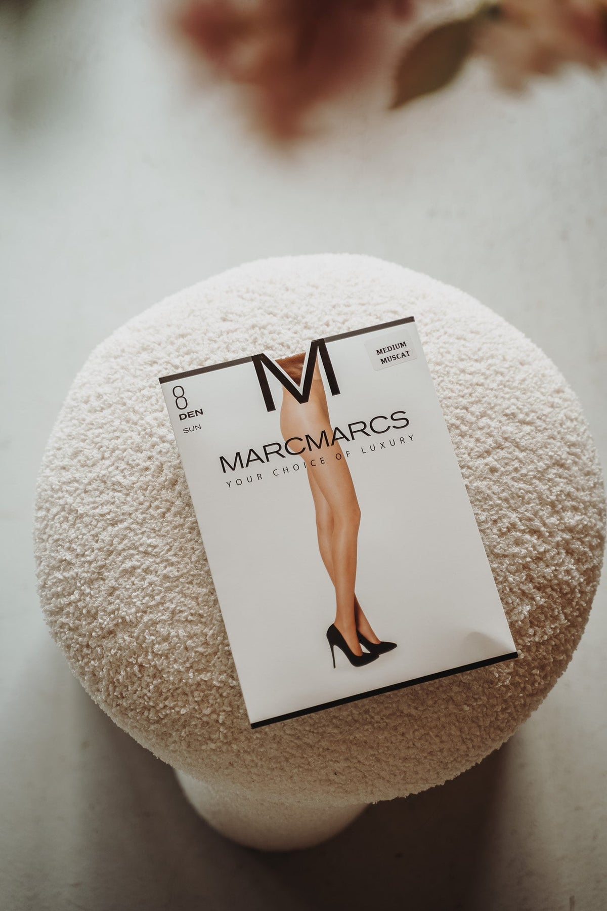 Panty MarcMarcs sun 8 denier Muscat - Bij Keesje