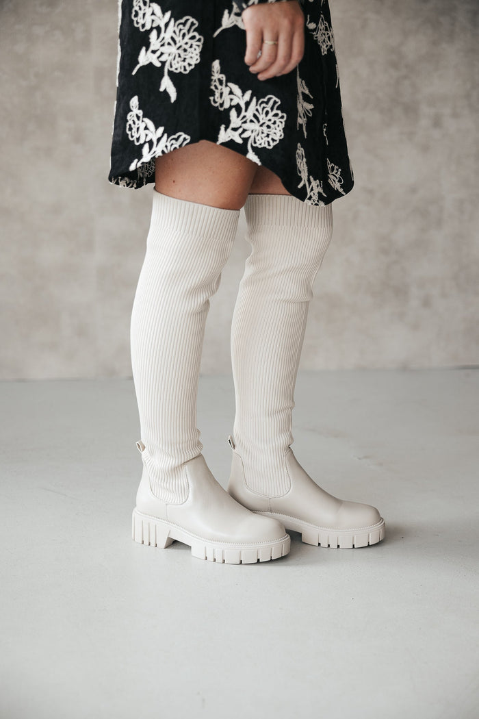 Parijs overknee sock boots beige - Bij Keesje