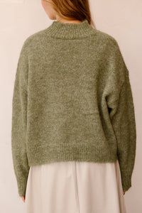 Paulina Fluffy Knit Blouse Dusty Green - Bij Keesje - Neo Noir