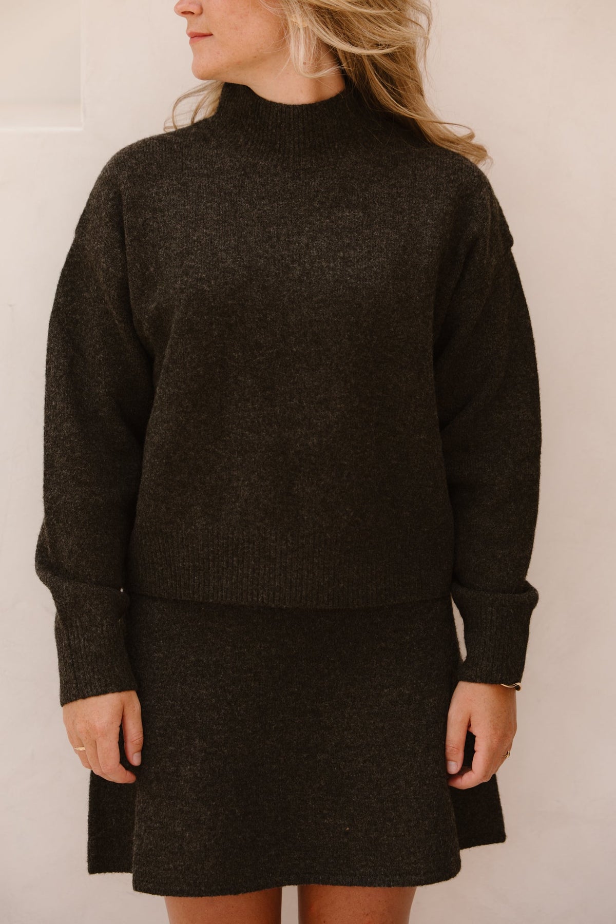 Paulina knit blouse antracit - Bij Keesje - Neo Noir