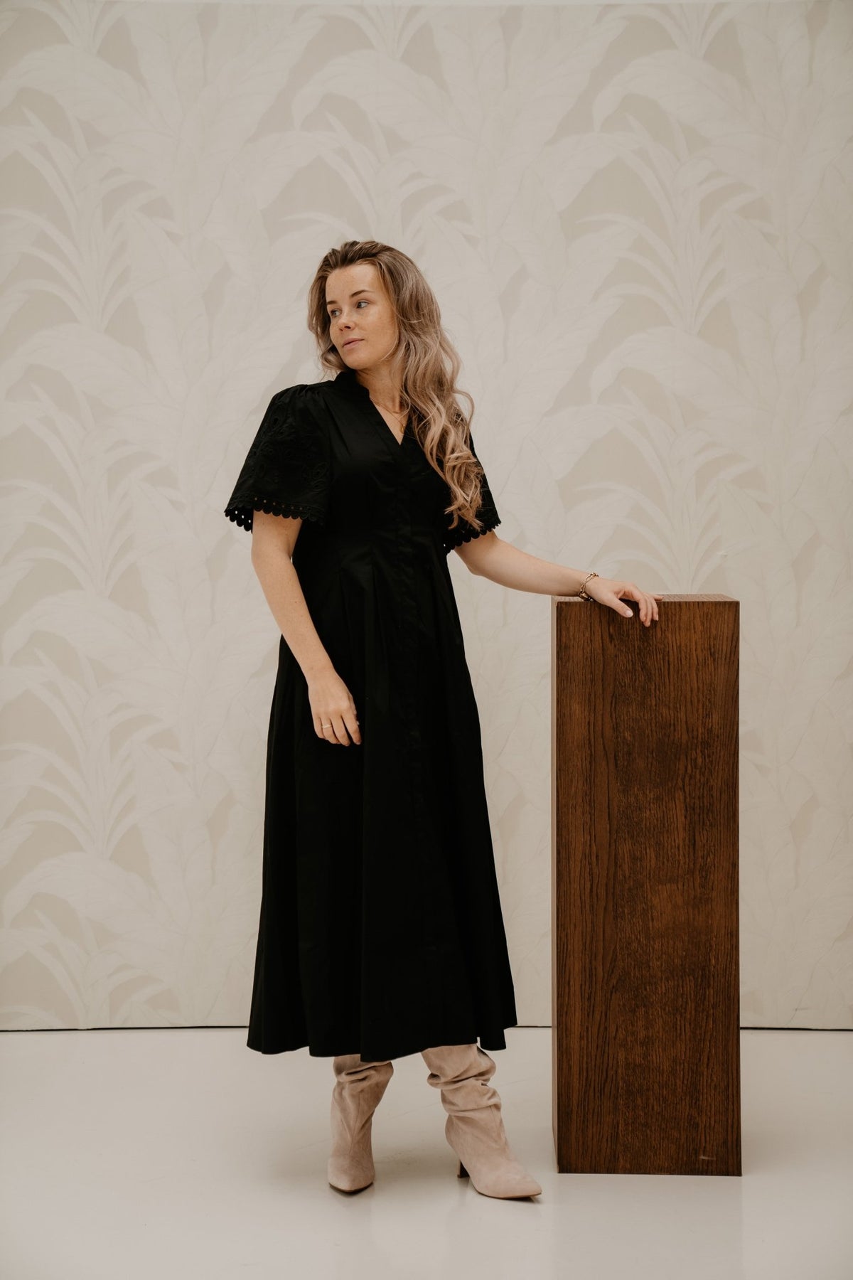 PoppyCC Emb Pleat Dress Black - Bij Keesje - Co'couture - jurk