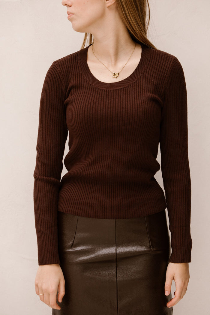 Rib topje bruin - Bij Keesje - Bij Keesje